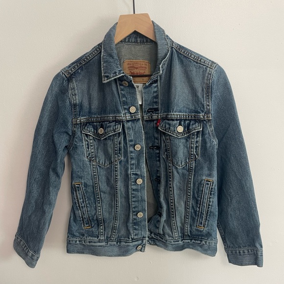 Levi's Jackets & Blazers - Levi Strauss Denim Jacket